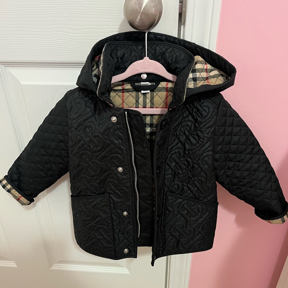 Toddler girls Burberry quilted jacket with hood size 2y